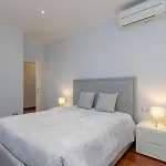 Gambara M1 - 15 Min To Duomo, Balcony, Ac&wifi Apartamento