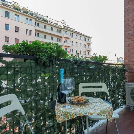 Gambara M1 - 15 Min To Duomo, Balcony, Ac&wifi * Milán